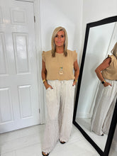 Load image into Gallery viewer, SARA Caramel/Off White Light Linen Stripe Trouser
