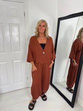 Load image into Gallery viewer, PEARL Rust Linen Mix Barrel leg Co Ord
