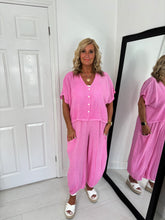Load image into Gallery viewer, JEM Bubblegum Pink Linen Mix Barrel Leg Co Ord
