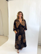Load image into Gallery viewer, IZZY Black/Brown Printed Maxi
