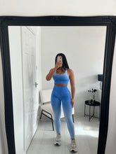 Load image into Gallery viewer, PAISLEY Blue Ombre Seamless Fitness Set
