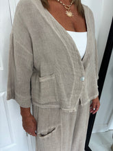Load image into Gallery viewer, PEARL Sand Linen Mix Barrel leg Co Ord
