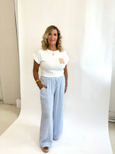 Load image into Gallery viewer, UMA White/Dolcevita Print T-shirt
