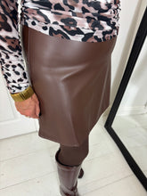 Load image into Gallery viewer, SAVANNAH Brown Pu Skirt
