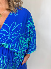 Load image into Gallery viewer, IZZY Blue/Turquoise Printed Maxi Dress
