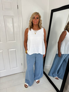 BELLA White Button Back Detail Vest