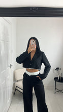 Load image into Gallery viewer, The ‘CARLY’ Black Cropped Blazer Co Ord
