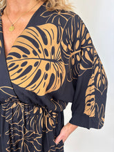 Load image into Gallery viewer, IZZY Black/Brown Printed Maxi
