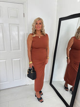 Load image into Gallery viewer, FLEUR Rust Ruched Sleeveless Dress
